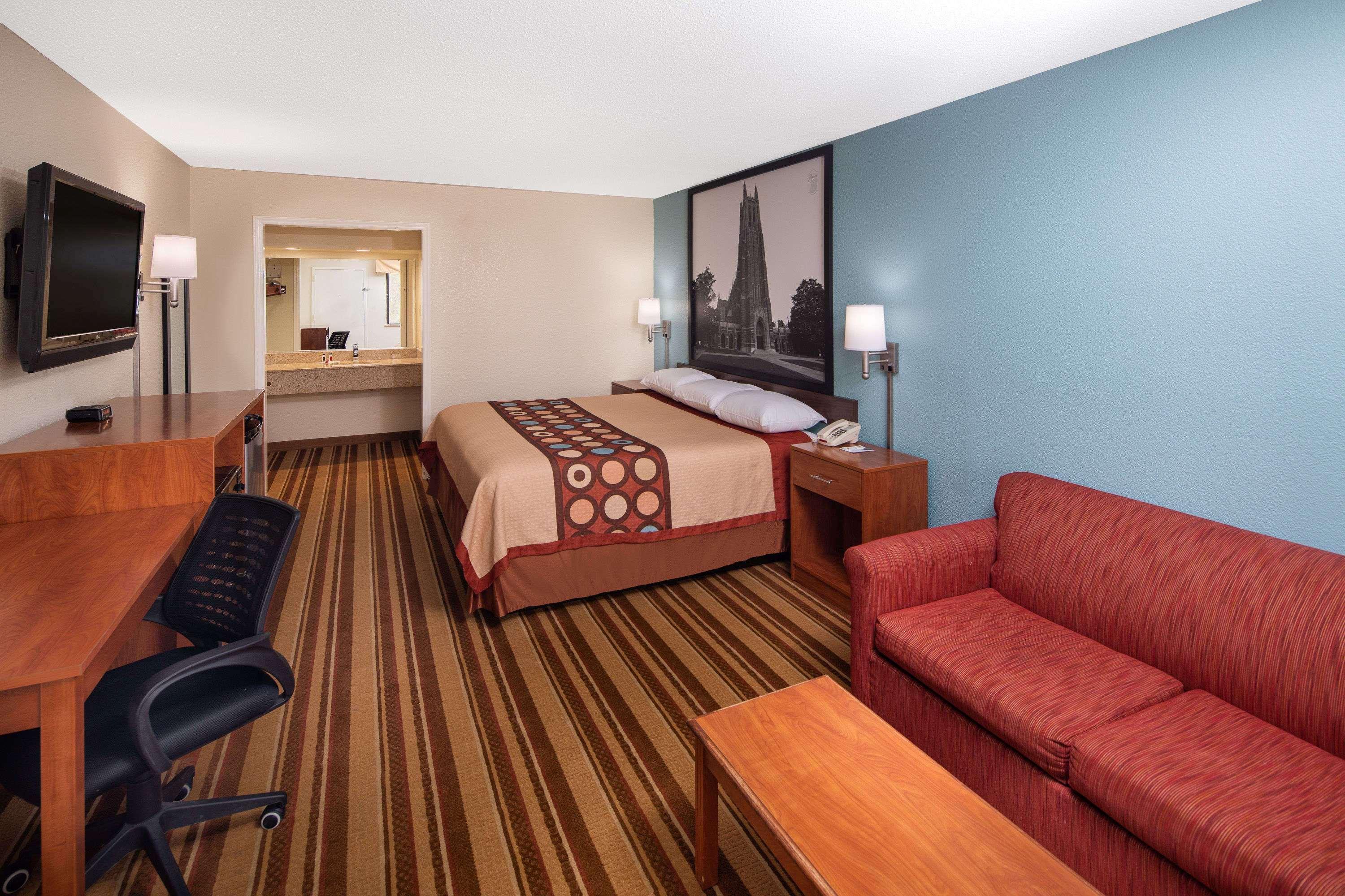 Motel Super 8 By Wyndham Burlington Nc Exterior foto